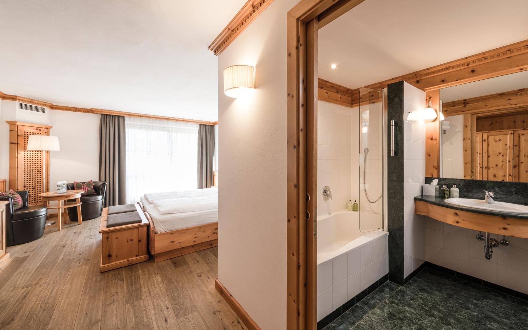 Hotel Angelo Engel Ortisei Esterno foto