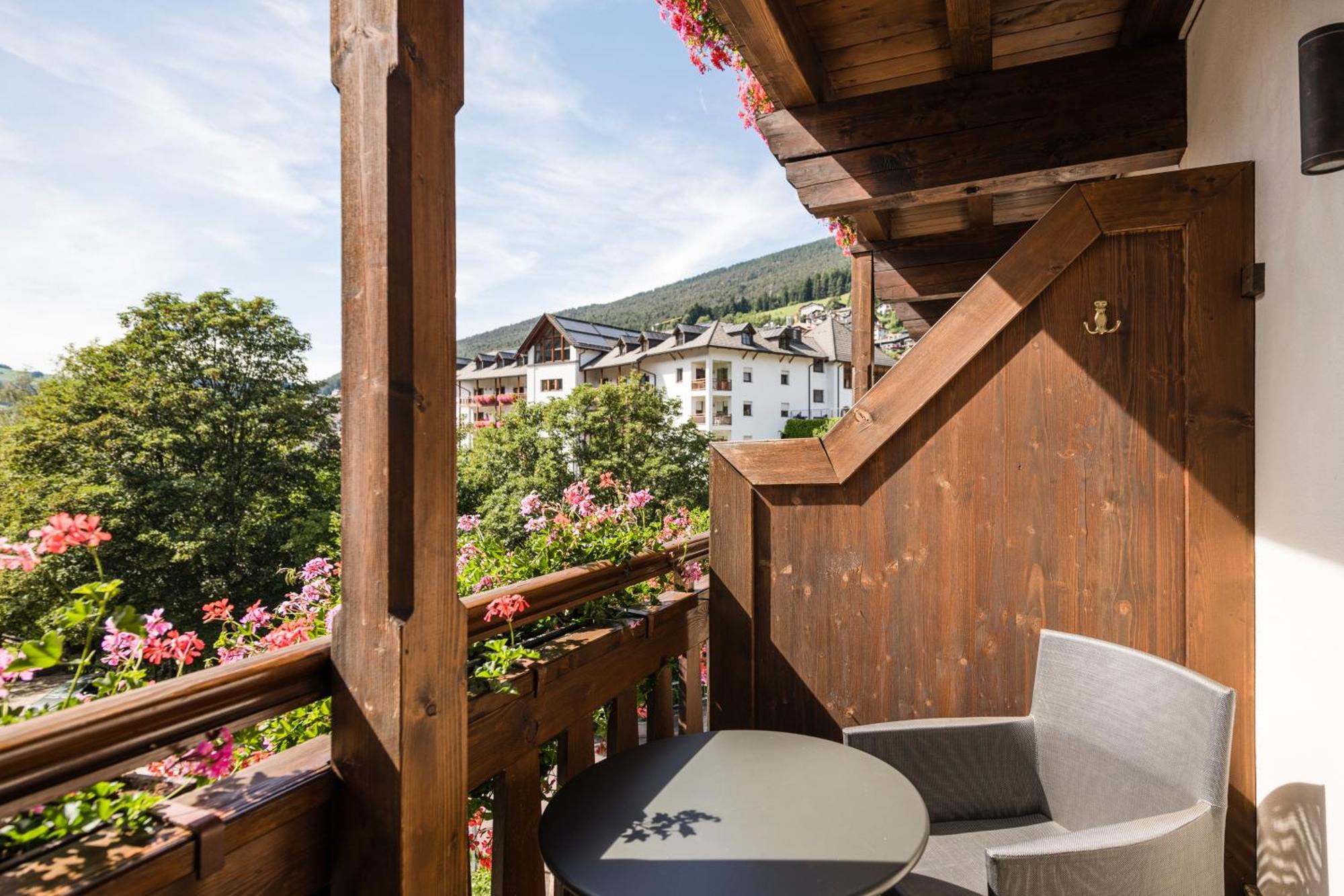 Hotel Angelo Engel Ortisei Esterno foto